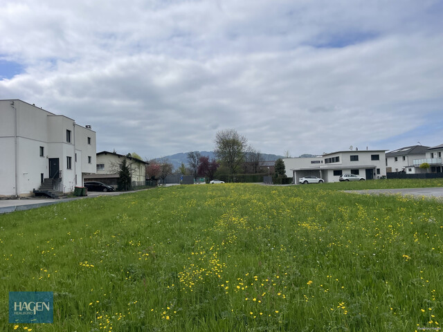 Attraktives Baugrundstück in Lustenau – Wohnen im Grünen