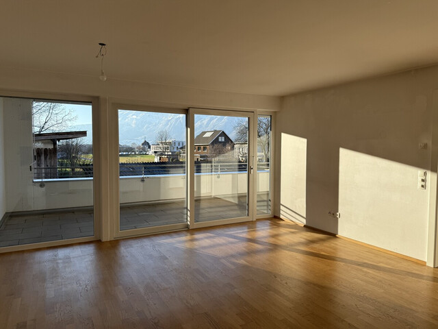 2-Zimmer-Wohnung mit großer Süd-West-Terrasse und traumhaftem Ausblick