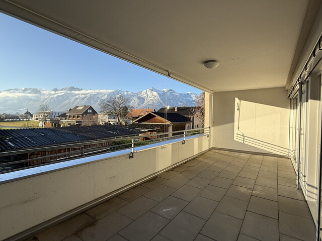 2-Zimmer-Wohnung mit großer Süd-West-Terrasse und traumhaftem Ausblick