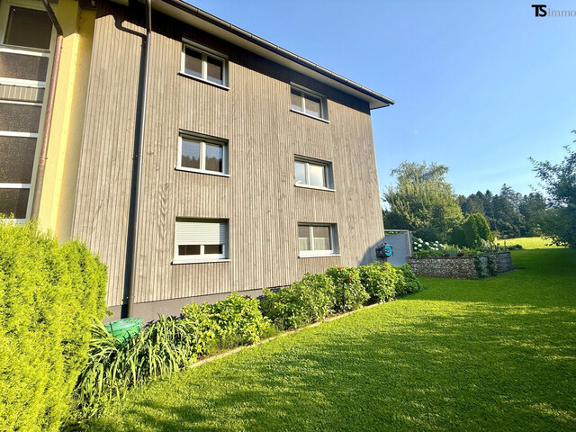 Bregenz: Langen: Garten-Wohnung ca. 200 m2 mit 8 Zimmern, Garten 169 m2 Terrasse 56 m2 & Balkon