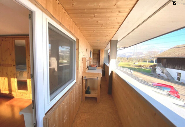 Bregenz: Langen: Garten-Wohnung ca. 200 m2 mit 8 Zimmern, Garten 169 m2 Terrasse 56 m2 & Balkon