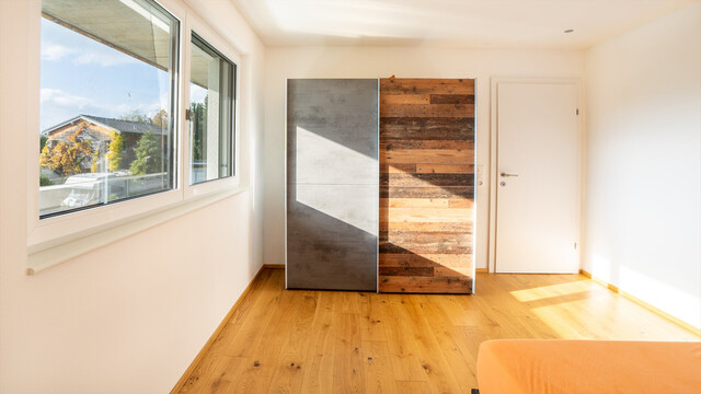 Krumbach | Neuwertiges Zuhause mit Photovoltaik und Luftwärmepumpe