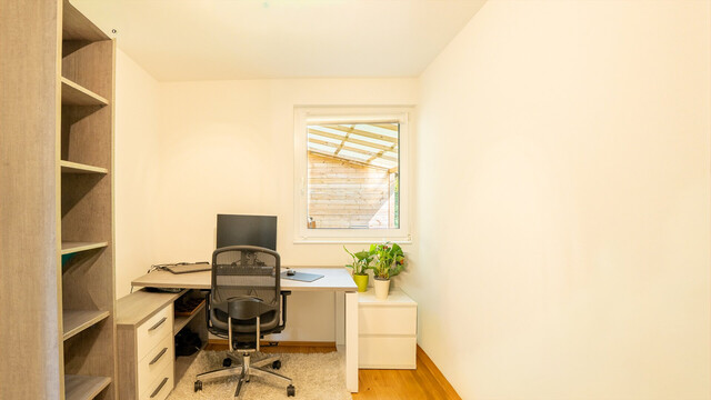 Krumbach | Neuwertiges Zuhause mit Photovoltaik und Luftwärmepumpe