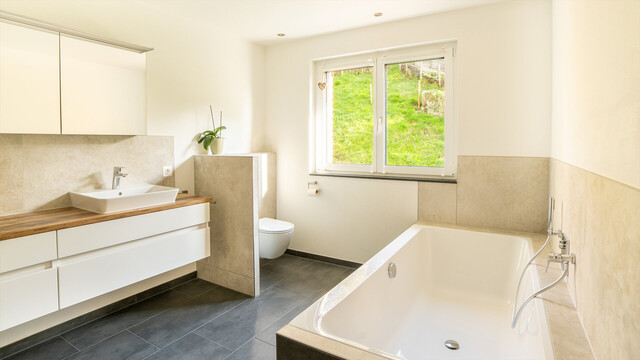 Krumbach | Neuwertiges Zuhause mit Photovoltaik und Luftwärmepumpe