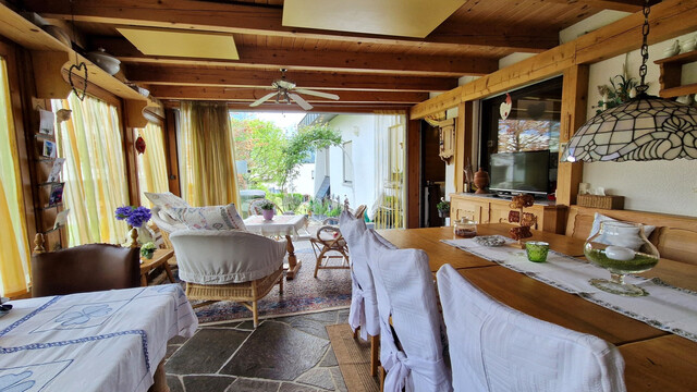 Einfamilienhaus in ruhiger und sonniger Lage