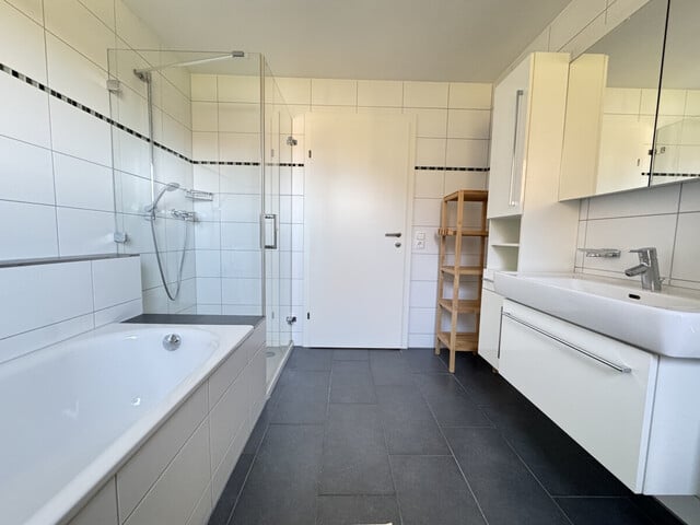 Gut ausgestattete 3-Zimmerwohnung mit großer Terrasse und herrlichem Ausblick in Feldkirch