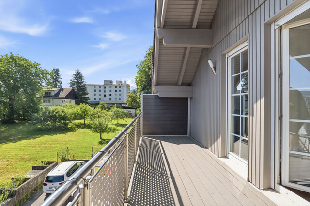 Neuwertige Doppelhaushälfte in Frastanz mit 7 Zimmern, Terrasse, Einliegerwohnung & Garage!