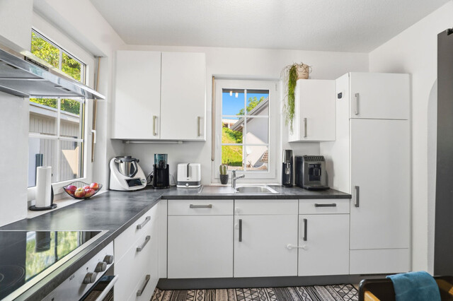 Neuwertige Doppelhaushälfte in Frastanz mit 7 Zimmern, Terrasse, Einliegerwohnung & Garage!
