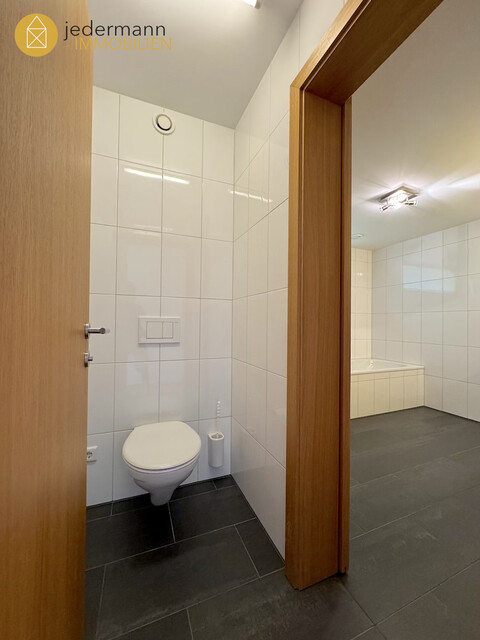 !! VERGEBEN !! DONRBIRN-EBNIT: Hüttenfeeling mit Komfort!