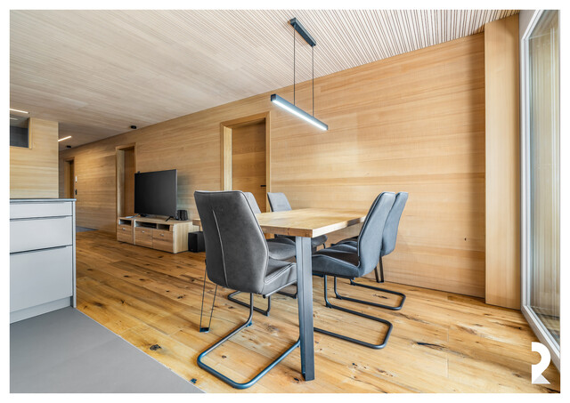 MODERNE 4-ZIMMER-WOHNUNG MIT TERRASSE UND TIEFGARAGENPLATZ