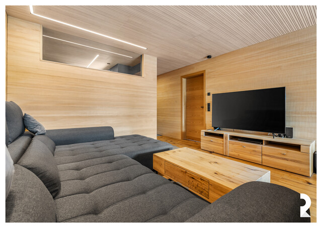 MODERNE 4-ZIMMER-WOHNUNG MIT TERRASSE UND TIEFGARAGENPLATZ