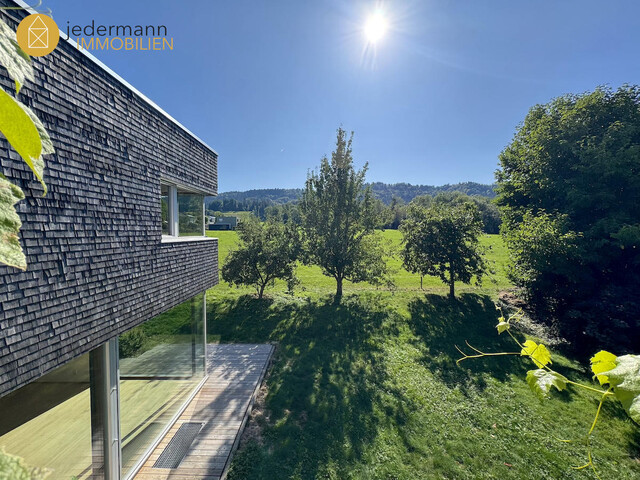 HOHENWEILER: MODERNES WOHNEN IM PASSIVHAUSSTANDARD – ENERGIEEFFIZIENTES EINFAMILIENHAUS