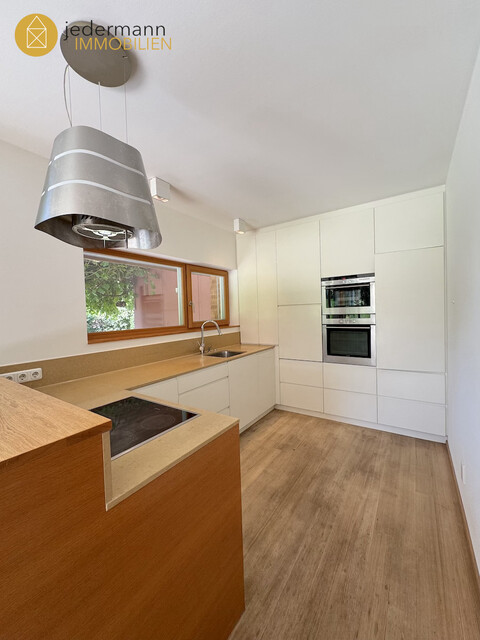 HOHENWEILER: MODERNES WOHNEN IM PASSIVHAUSSTANDARD – ENERGIEEFFIZIENTES EINFAMILIENHAUS