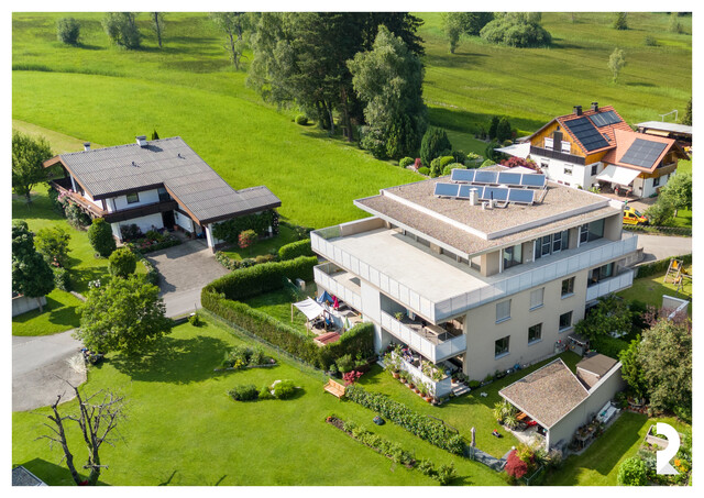 STILVOLLES PENTHOUSE IN BESTLAGE VON GÖFIS – GROSSZÜGIGE TERRASSE MIT PANORAMABLICK