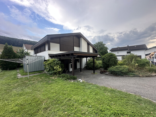 Charmantes Einfamilienhaus mit großem Garten im Herzen von Weiler zu vermieten