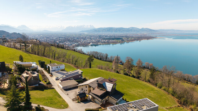 Panoramawohnen in Bestlage: Wohnung am Pfänderhang mit unverbaubarem See- und Bergblick