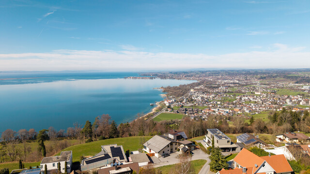 Panoramawohnen in Bestlage: Wohnung am Pfänderhang mit unverbaubarem See- und Bergblick