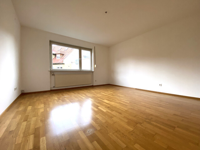 "ohne Provision"  1,5 Zimmer Wohnung in zentraler Lage