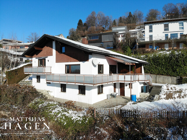 Grandiose Aussicht! Familienhaus in Bildstein