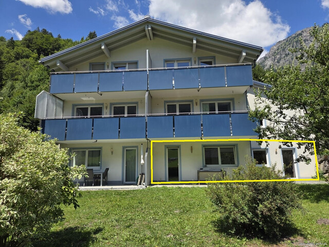 Zweitwohnsitz: Charmante 3 Zimmer Ferienwohnung mit großzügigem Außenbereich in Dalaas, nähe Skigebiet