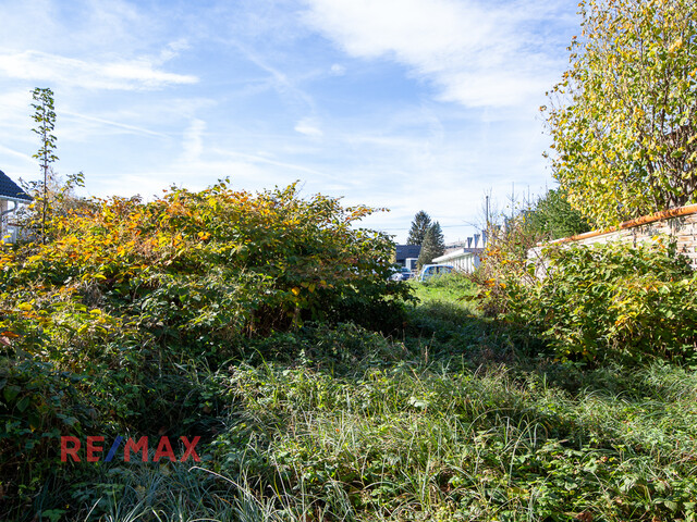 Schönes Grundstück für Ihr neues Eigenheim in liebevoller Umgebung