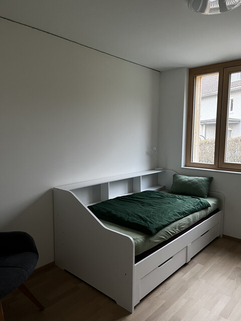 Für meine Wohnung suche ich einen Nachmieter. Die Übernahme ist nach Absprache möglich.