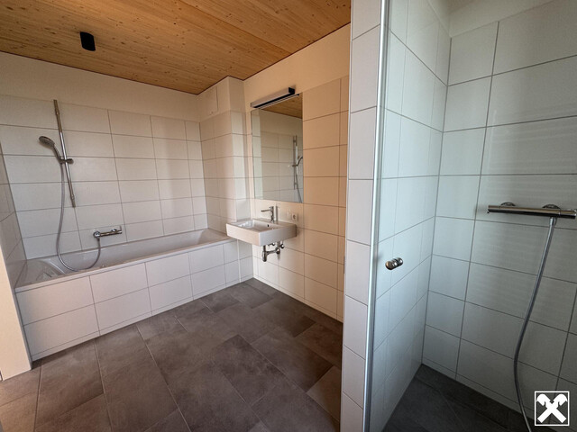 C12: Großzügige 3-Zimmer Neubauwohnung