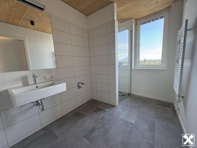 C12: Großzügige 3-Zimmer Neubauwohnung