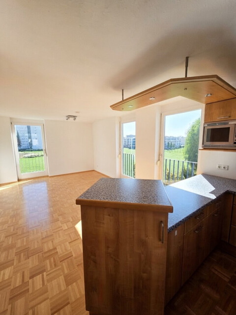 Helle, großzügige 2-Zimmerwohnung mit Balkon & Terrasse in Bregenz zu vermieten!