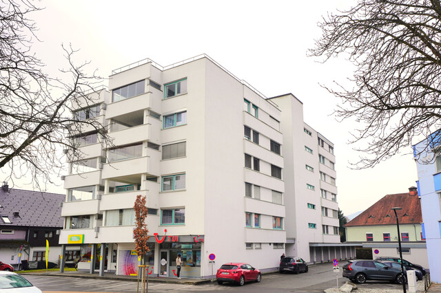 Renovierte 3-Zimmer-Wohnung mit großem Balkon in Lustenau, Maria-Theresien-Straße