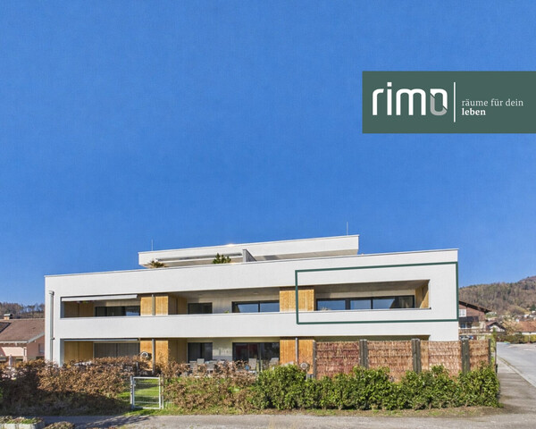 Neuwertige 4-Zimmerwohnung in Klaus mit großer Terrasse