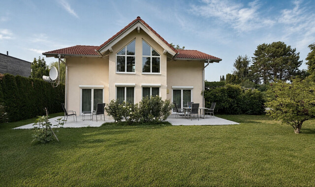 Einfamilienhaus in ruhiger, seenaher Lage