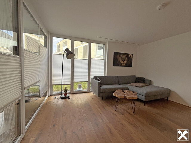 Moderne 3-Zimmerwohnung mit Garten