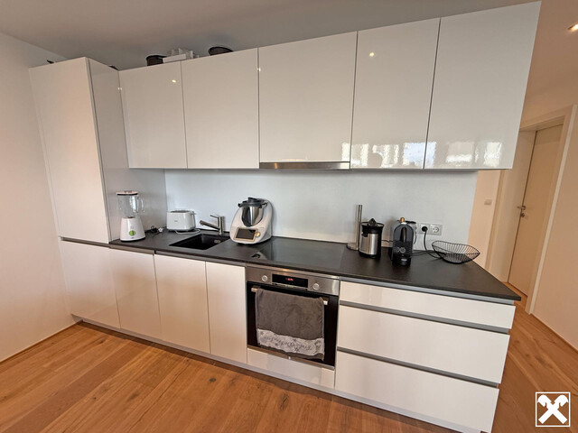 Moderne 3-Zimmerwohnung mit Garten