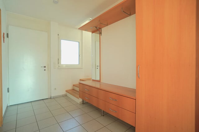 Lustenau, Am Böhler: helle 3-Zimmer-Wohnung mit grosser Terrasse und TG-Platz