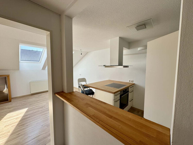 3 Zimmer DG_Wohnung mit Schwedenofen