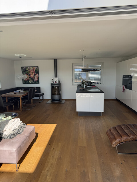 Privatverkauf: Exklusive Penthousewohnung in ruhiger Wohnlage von Vorkloster – Bregenz