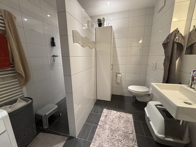 "ohne Provision" neuwertige, moderne 2 Zimmer Gartenwohnung in ruhiger Lage