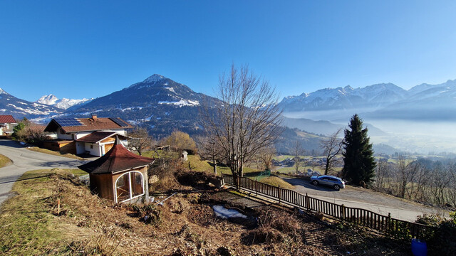 Grundstück in Aussichtslage zu verkaufen