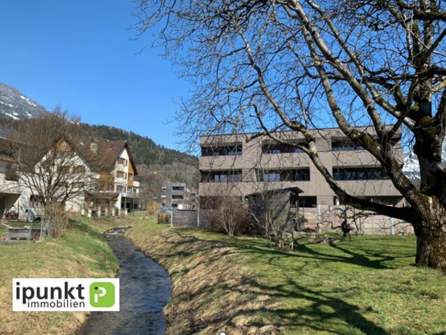 Hochwertige  4- Zimmer Wohnung in Bludesch mit viel Sonne