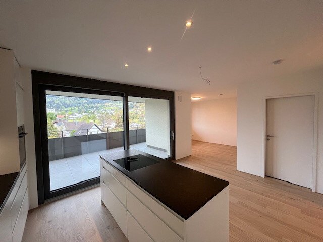 Sehr schöne, See nahe 2-Zi-Whg 55 qm + 40 qm Balkon * Neubau 4. OG * EBK, Lift, Aussicht