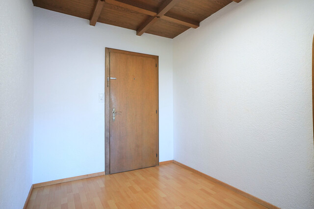 Geräumige 4-Zimmer-Wohnung mit großer Terrasse