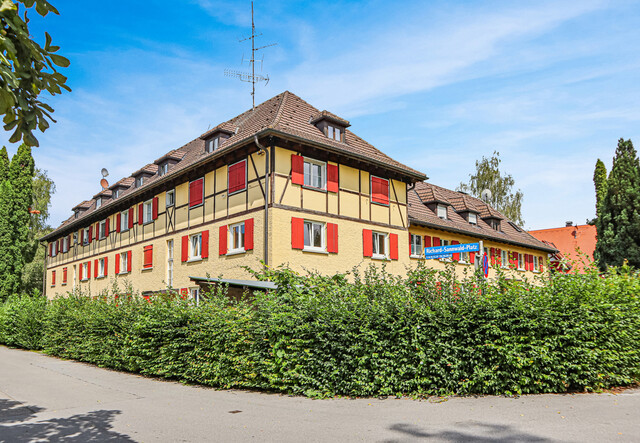 Modernisierte 2,5-Zimmer-Wohnung in Seenähe