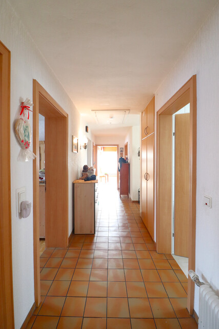 JUWEL: Bungalow mit riesigem Grundstück in sehr guter Lage (Nahe der Frutz)