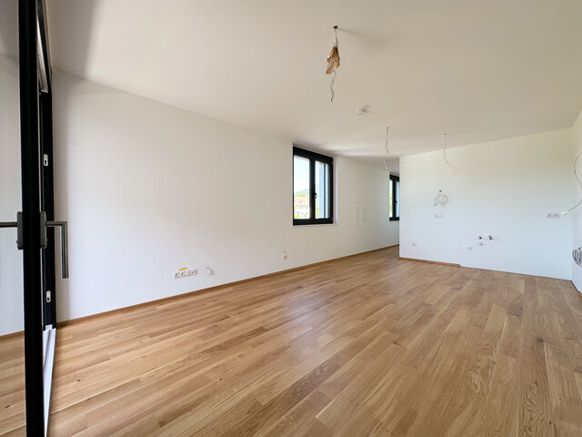 "ohne Provision" NEUBAU/ERSTBEZUG 2 Zimmer Wohnung mit Balkon in ruhiger Lage