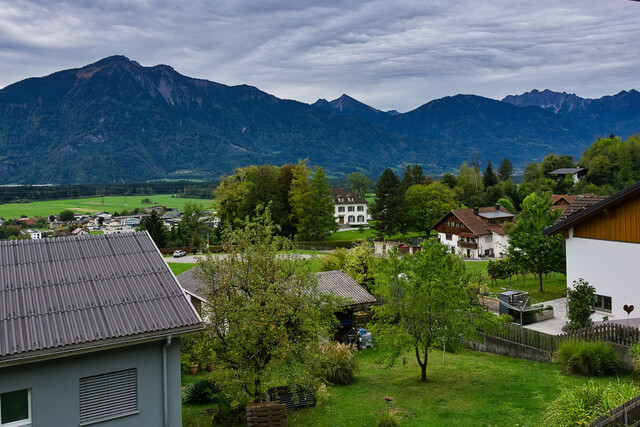 Doppelhaushälfte mit Garten und neuer Terrasse in Thüringen – provisionsfrei von privat