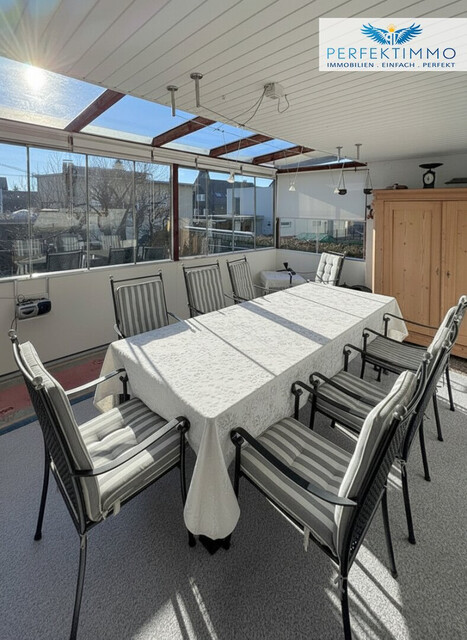 Seltene Gelegenheit in begehrter Wohnlage - großzügiges Einfamilienhaus mit Garten und Weinkeller