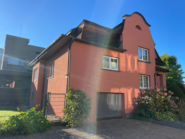 Exklusives Einfamilienhaus direkt im Zentrum von Altach zu vermieten!