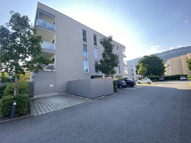 Äußerst gepflegte 3 Zimmer Wohnung mit stilvollem Flair/Balkon & 1 TG-Stellplatz