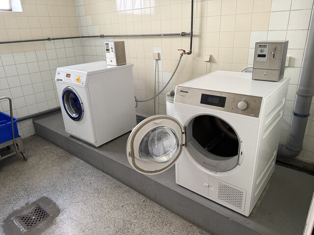 4-Zimmer-Wohnung mit Loggia und Einbauküche in 1160 Wien, 97m² - WG geeignet